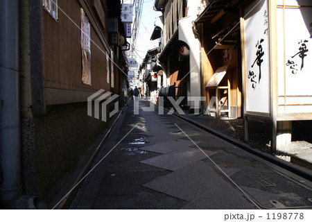 石畳 先斗町 京都 看板の写真素材