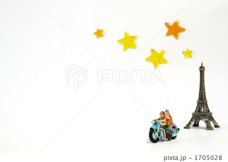 二人乗り カップル バイクの写真素材