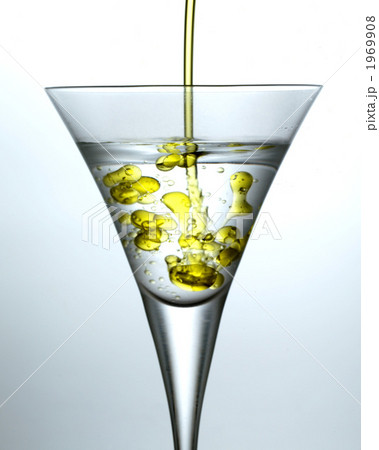 疎水性相互作用 親水性の写真素材 疎水性相互作用 親水性の写真素材