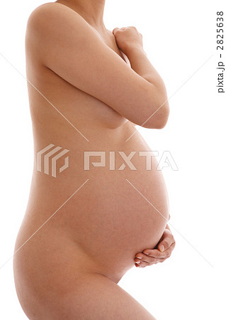 臨月裸 マタニティヌード 臨月 マタニティ 女性の写真素材 - PIXTA
