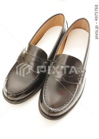 ローファー 学生靴 コインローファー 通学靴の写真素材