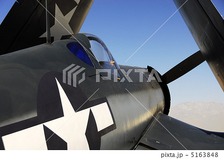 F4u F4u 戦争 戦闘機 Navyの写真素材