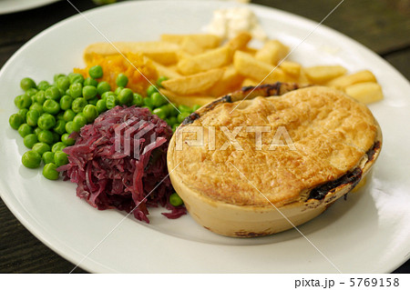 キドニーパイ パイの写真素材