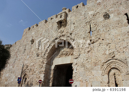 門 シオン門 城壁 中東の写真素材