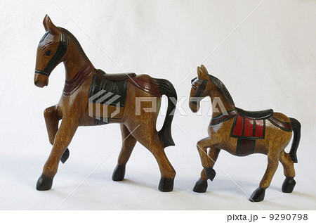 午 馬 置物 迫力の写真素材 午 馬 置物 迫力の写真素材