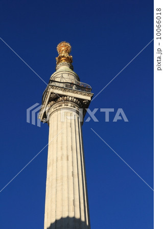 ロンドン大火記念塔 観光の写真素材