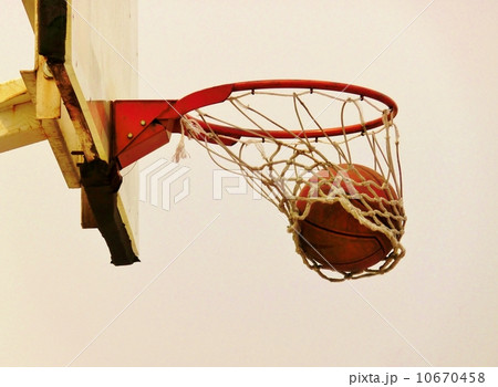 バスケットゴールリングの写真素材