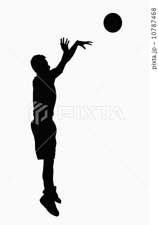 バスケットボール選手 フリースロー ボール 球の写真素材