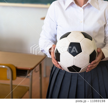 マネージャー サッカー部 学生 人物の写真素材 マネージャー サッカー部 学生 人物の写真素材