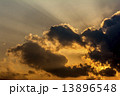 後光の射す空の写真素材 [8319423] - PIXTA