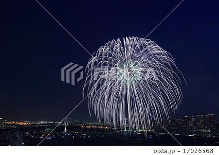 東京湾花火大会の写真素材