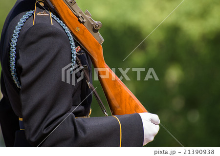 アーリントン墓地を守る衛兵の写真素材