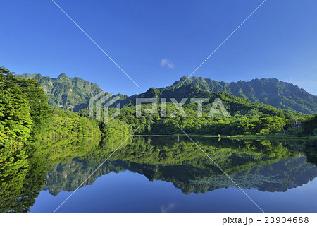 戸隠山の写真素材 - PIXTA