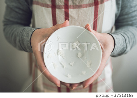 ご飯粒 食べ残し お茶碗 食器の写真素材 ご飯粒 食べ残し お茶碗 食器の写真素材