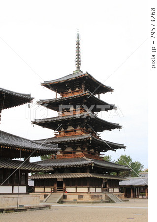 法隆寺地域の仏教建造物の写真素材