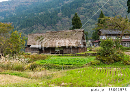 村 集落 白川郷 古いの写真素材 - PIXTA
