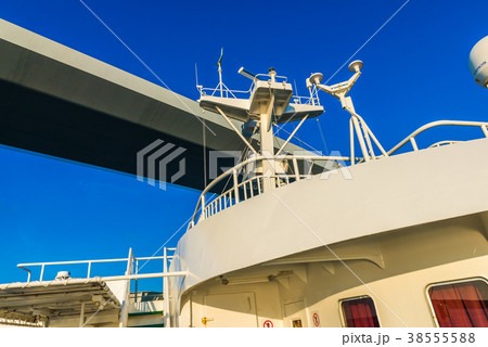 宮古島市 海 フェリーたらまゆう 船の写真素材 Pixta