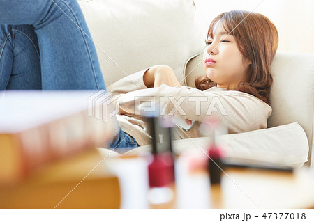 ふくれっ面 顔の写真素材