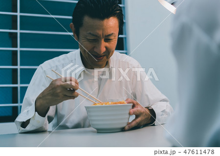 取調室 カツ丼の写真素材