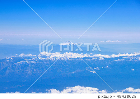 日本アルプス 空撮 赤石山脈 山脈の写真素材