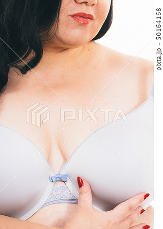 Woman big breast wearing bra - Stock Photo [66639803] - PIXTA