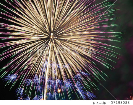 花火大会 花火 Flower 散るの写真素材