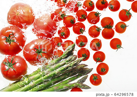 みずみずしい野菜の写真素材