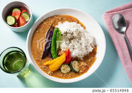 夏野菜カレーの写真素材