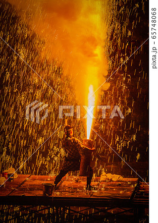飛騨高山 手筒花火の写真素材 飛騨高山 手筒花火の写真素材