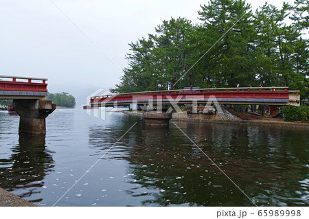 廻旋橋 天橋立運河 回転橋 橋の写真素材