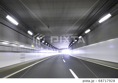 カーブ 道路 オファー 照明