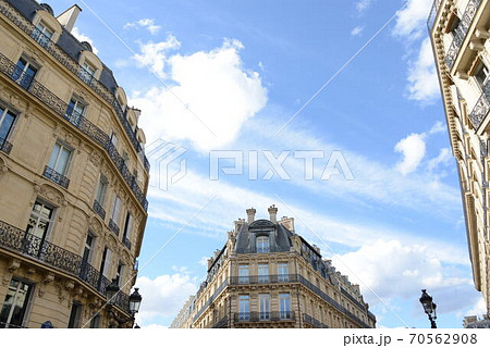 フランス 建物の写真素材