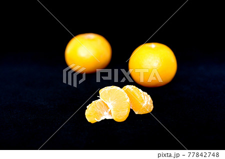 甘酸っぱい 果物の写真素材