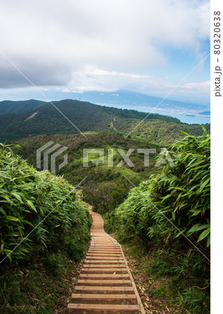 伊豆 山 風景 階段の写真素材 - PIXTA