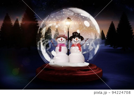 スノードーム 雪だるまとカップル 写真 スノードーム 雪だるま クリスマス パーソナライズ Amazon.co.jp: 置物