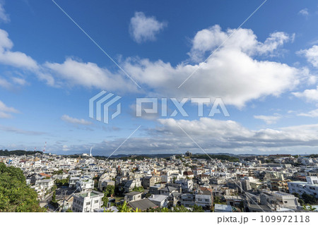 人気のクリスマスアイテムがいっぱい！ 那覇 PIXTA - 街の写真素材 街並み 沖縄 絵葉書