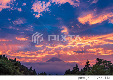 富士夕景　乙女峠より　パステル画 富士夕景 乙女峠より パステル画 富士夕景 乙女峠より パステル