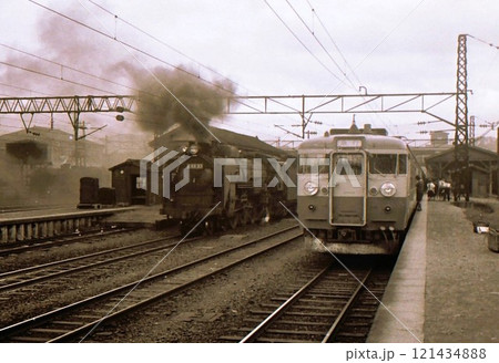鉄道 常磐線 レトロ 昭和 日本国有鉄道 昭和の記録の写真素材 - PIXTA