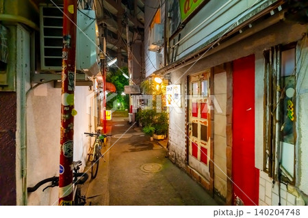 昭和レトロ 昭和 スナック 風景の写真素材 - PIXTA